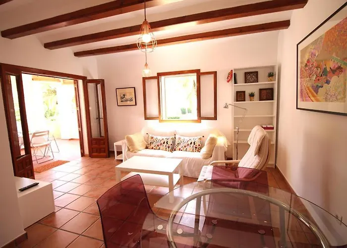 45 By Homeprive Apartment